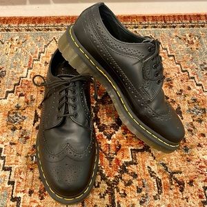 3989 YELLOW STITCH SMOOTH LEATHER BROGUE SHOES